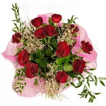 Dominica flowers  -  Romance and Roses Bouquet Flower Delivery