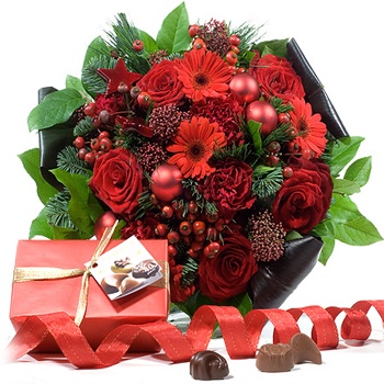Oslo-virágok- Romantikus ünnepcsokor Virágkötészeti csokor