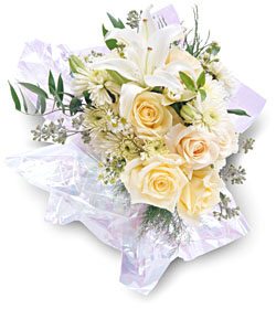 Bergen Blumen Florist- Weiße Fantasie Bouquet/Blumenschmuck