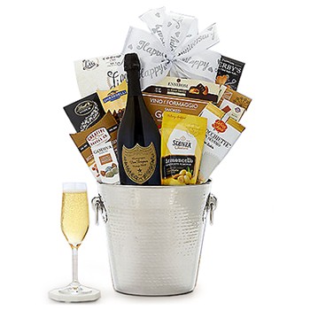 Usa United States A Night Of Champagne Baskets Delivery A Night Of Champagne Gift Baskets Hampers Worldwide
