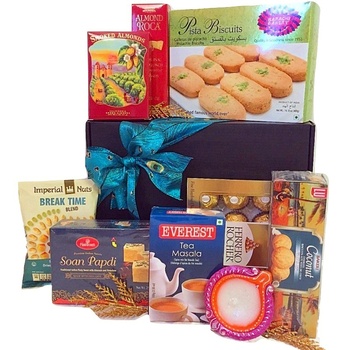 USA, United States flowers  -  Bite Size Diwali Baskets Delivery