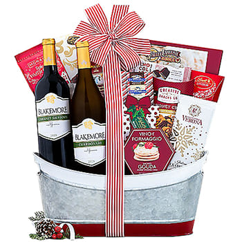 USA, United States flowers  -  Holly And Mistletoe Gift Basket Baskets Delivery
