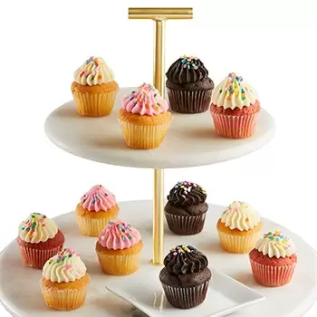 Fresno online virágüzlet - Miniatűr születésnapi cupcakes Csokor
