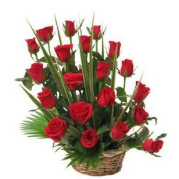 אגואה פריטה חנות פרחים באינטרנט - אהבת סל זר פרחים