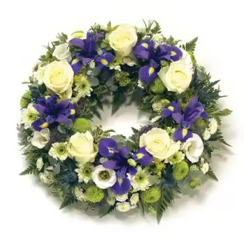 Denmark flowers  -  Soft roses round wreath Flower Delivery