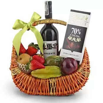 Вилнюс цветя- Вино и изискана кошница с плодове Букет/договореност цвете